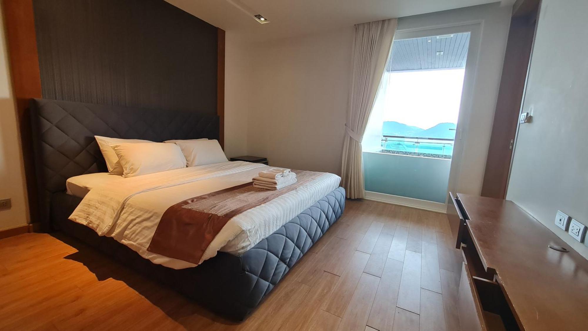The Privilege Residence Patong Bagian luar foto